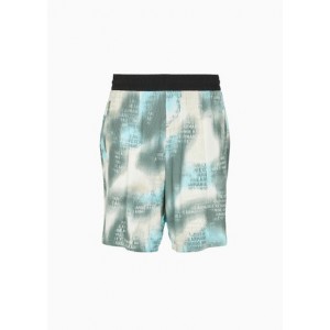 Shorts in camouflage waffle fabric