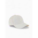 Hat with visor with tone-on-tone logo