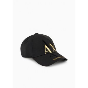 Hat with visor and gold logo