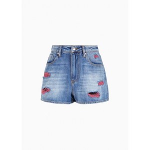 Baggy fit denim shorts with contrasting details