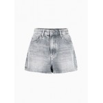 Baggy fit shorts in washed denim