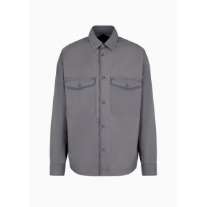 Loose fit shirt in cotton twill with pockets