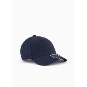 Hat with visor and logo patch