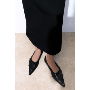 THE PERFORATED LEATHER BALLET FLATS