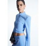POWER-SHOULDER CROPPED TOP