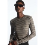 SECOND-SKIN LONG-SLEEVED TOP