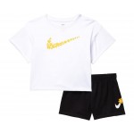 Nike Kids Daisy T-Shirt and Shorts Set (Toddler/Little Kids)