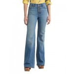High Rise Flare Jeans in Blue Wash