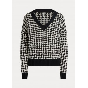 Houndstooth Jacquard V-Neck Sweater