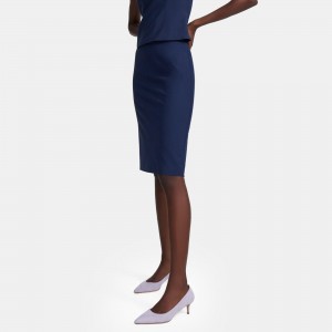 Pencil Skirt in Stretch Wool