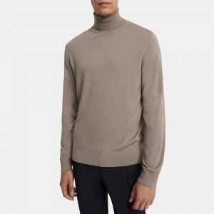 Turtleneck Sweater in Merino Wool