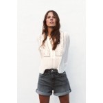 EMBROIDERED EYELET CROPPED BLOUSE