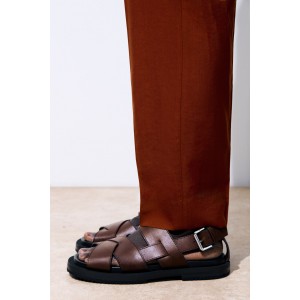 THE LEATHER WRAP SANDALS