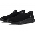 SKECHERS Performance Go Walk Arch Fit 20 Val Hands Free Slip-Ins