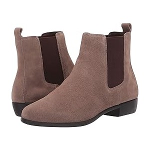 Step Dance Taupe Suede