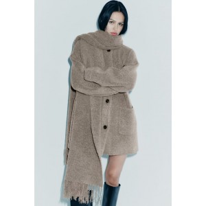SHORT KNIT COAT WITH SCARF